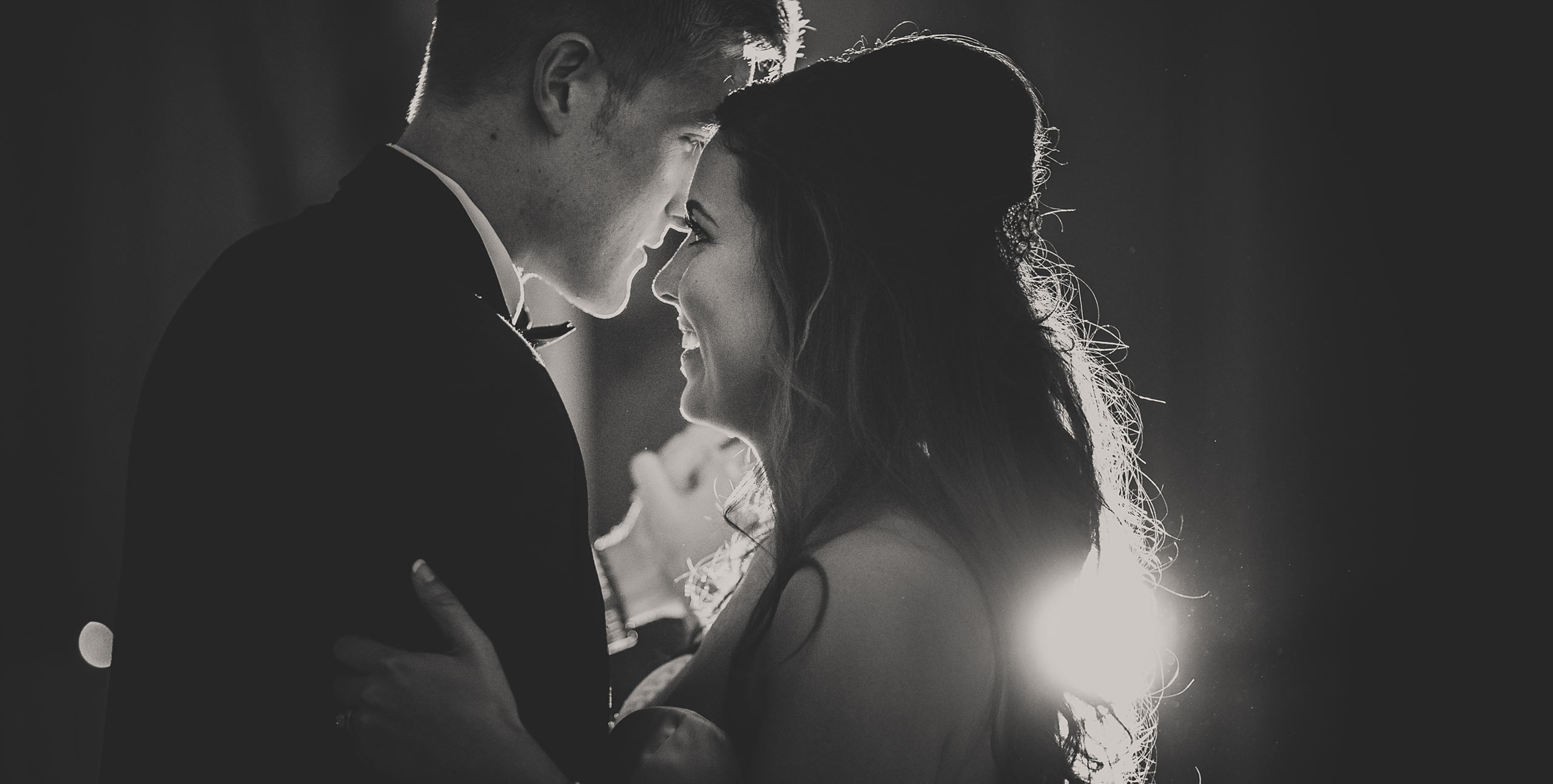 Omni Severin Hotel, Indianapolis wedding photographer first dance