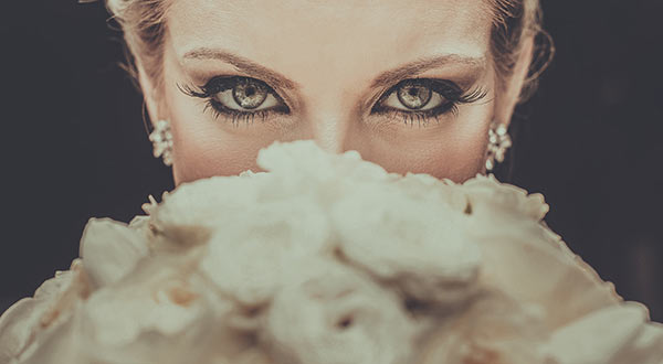 columbia-club-indianapolis-wedding-photography-(27)-bride-eyes-cover